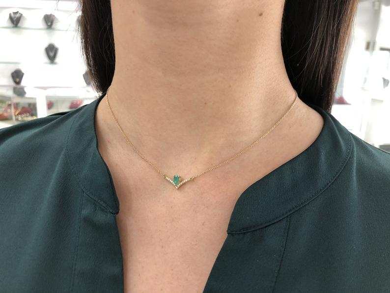 0.45tcw Natural Emerald Pear & Accented Diamond V Necklace 14K - Image 9