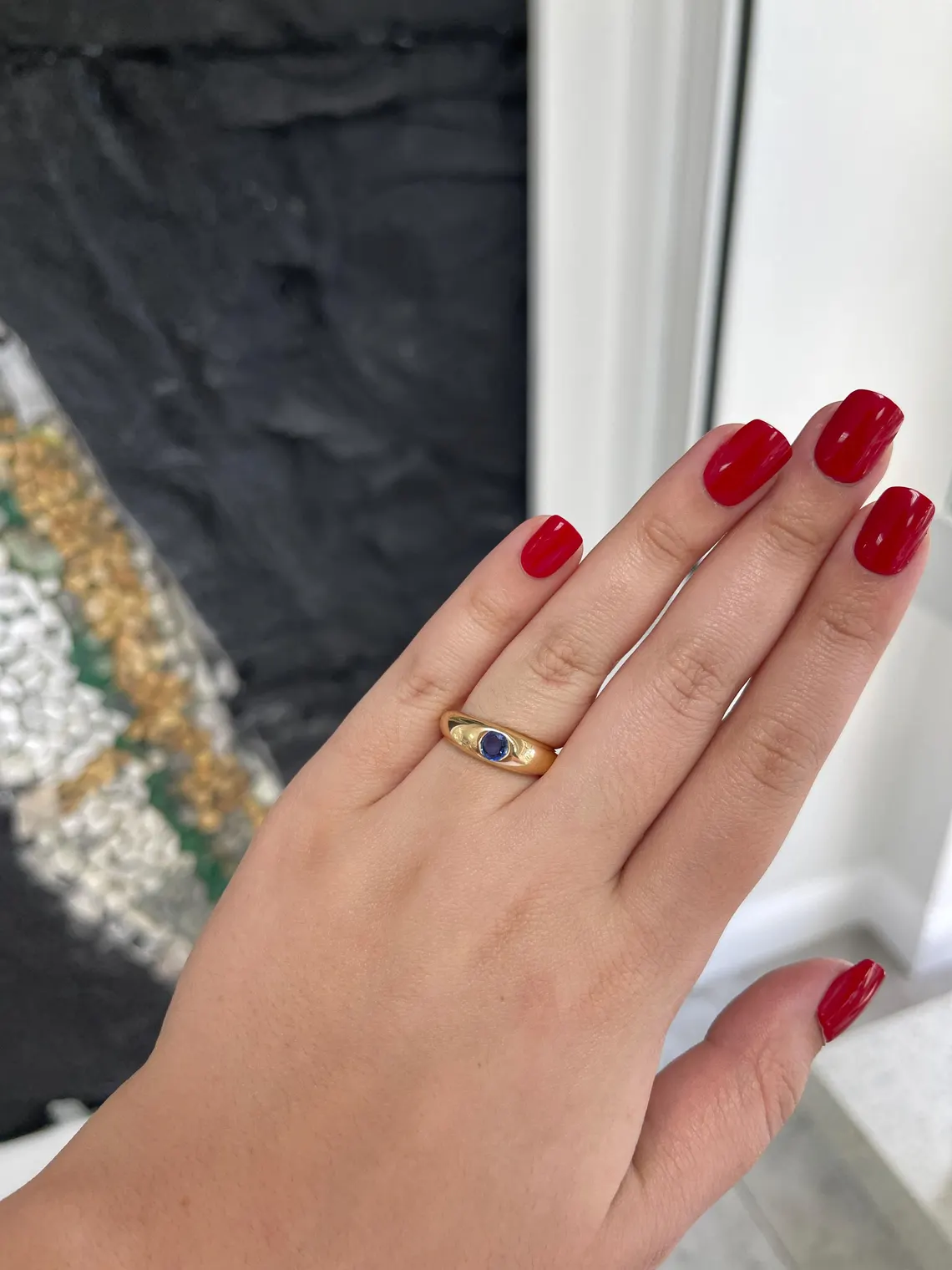 0.50ct Natural Round Sapphire Creates A Classic Deep Blue Solitaire Ring - Image 6