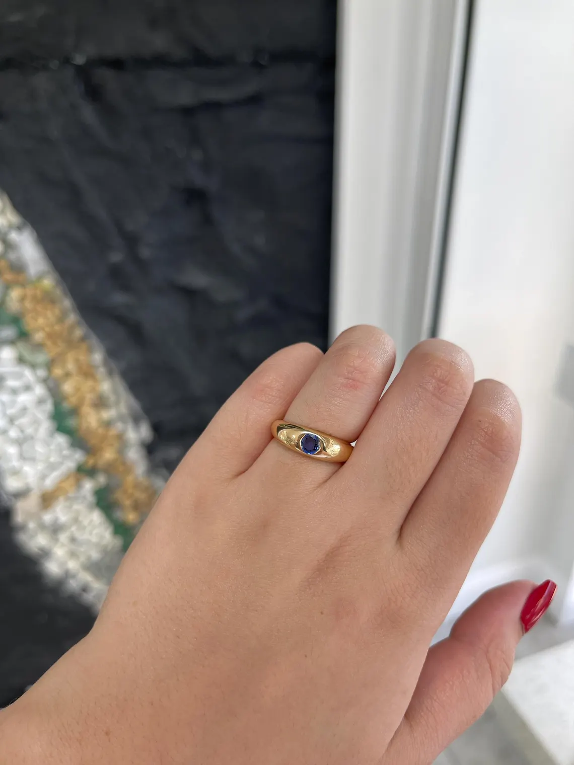 0.50ct Natural Round Sapphire Creates A Classic Deep Blue Solitaire Ring - Image 7