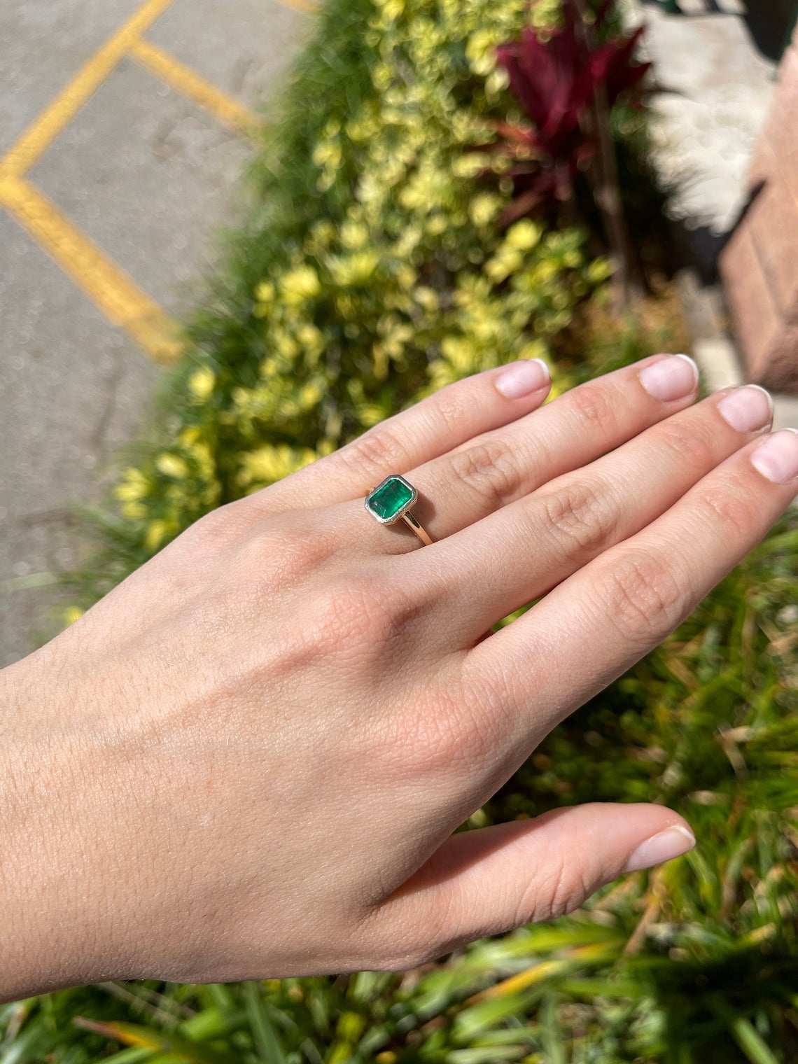 1.10 Carat Bezel Set Dark Green Emerald Cut Emerald Stackable Ring 14K - Image 4