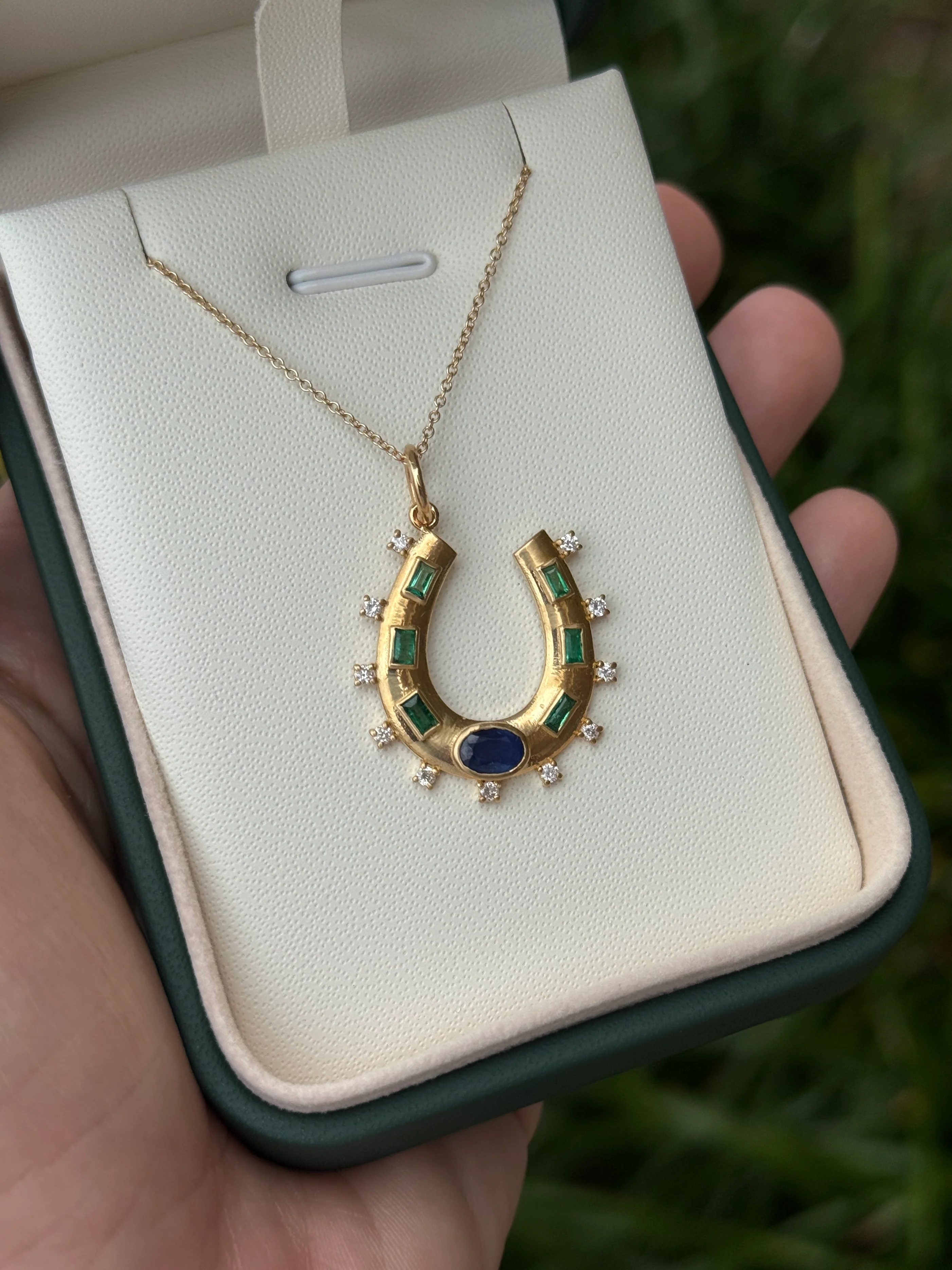 1.26tcw 14K Natural Sapphire, Emerald, and Diamond Horseshoe Charm Pendant - Image 6