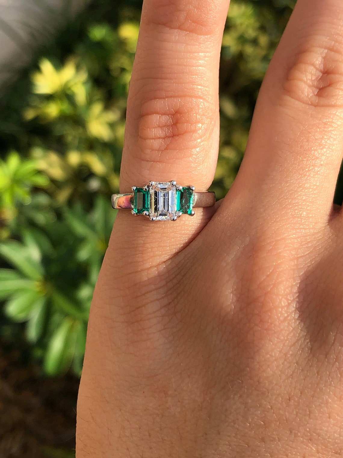 1.27tcw Classic Three Stone Diamond & Emerald Engagement Ring 14K - Image 4
