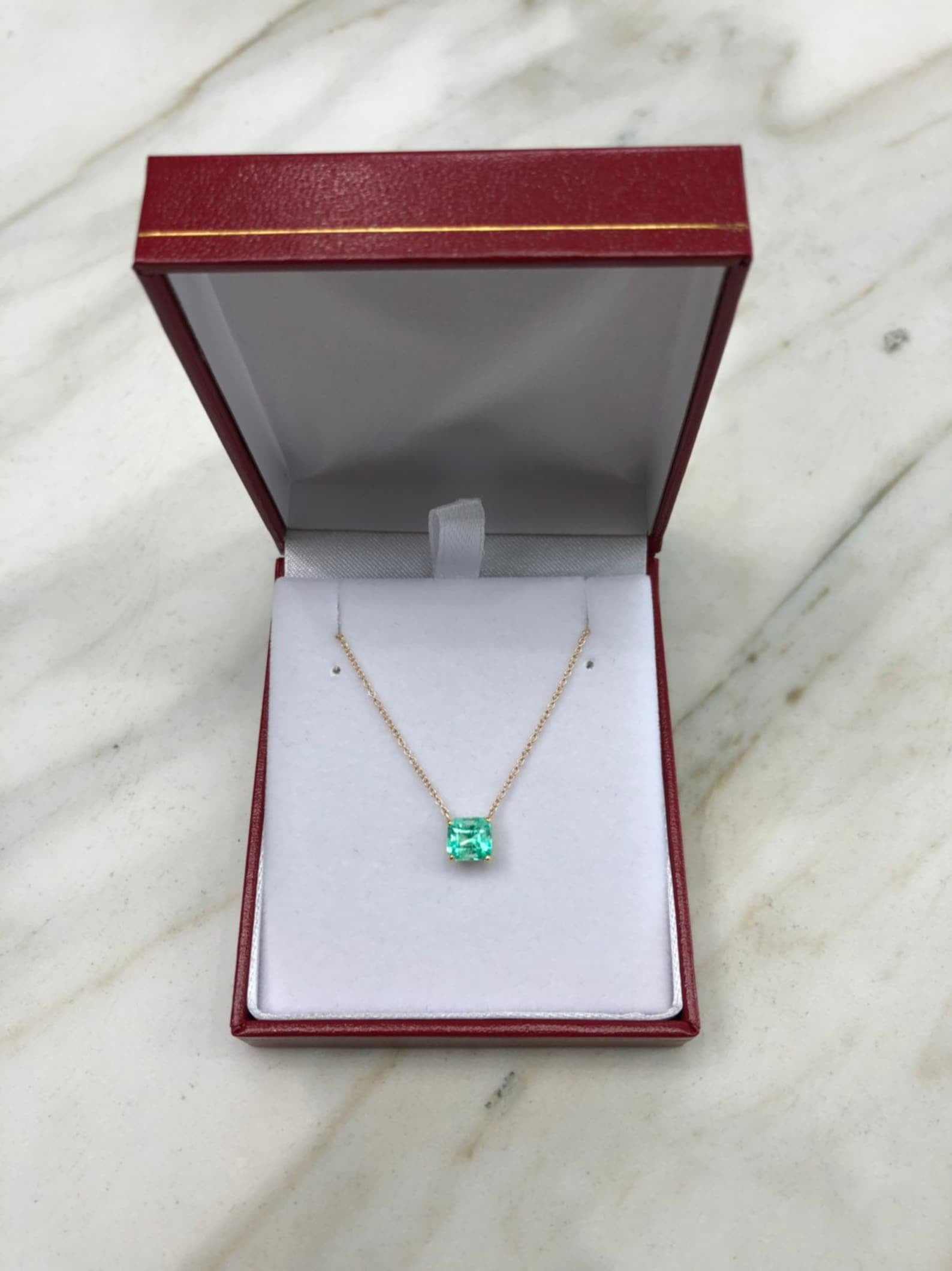 1.30 Carat Solitaire Rich Green Colombian Emerald-Emerald Cut Necklace 14K - Image 7
