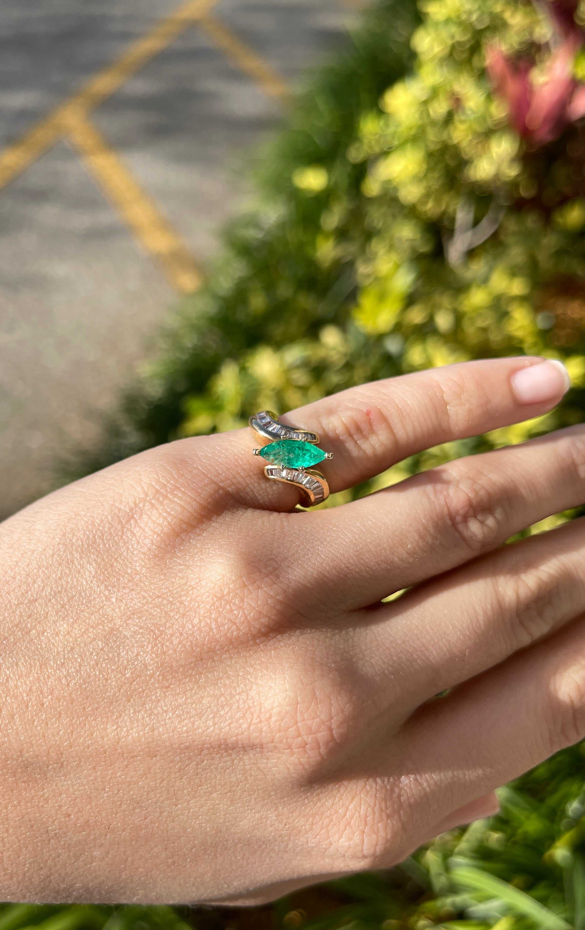 1.70tcw 14K Marquise Emerald & Channel Set Diamond Baguette Statement Ring - Image 3