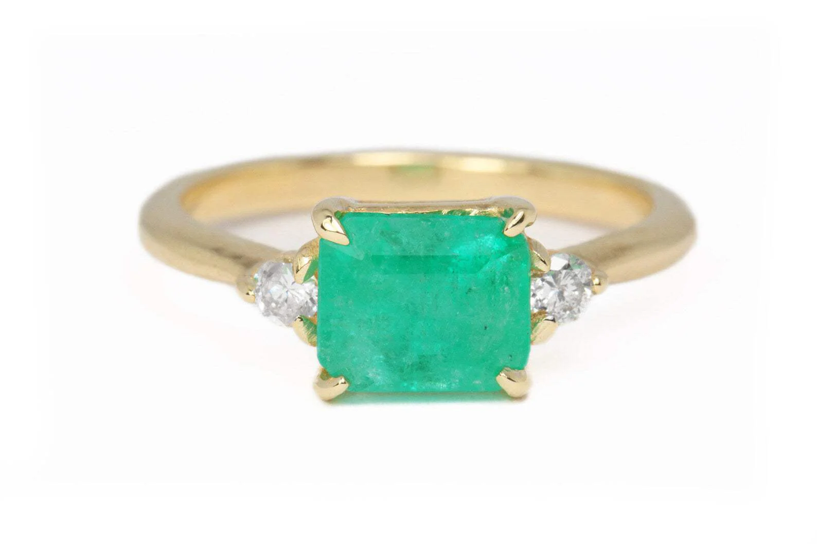 1.96tcw Three Stone Emerald & Round Diamond Ring 14K
