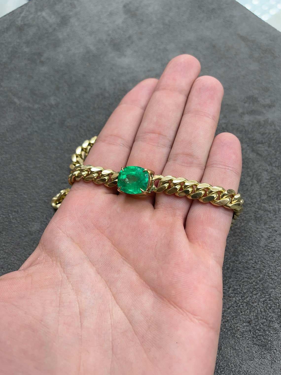 10.85ct GIA Certified AAA+ Emerald Cushion Cut Solid Gold Choker Cuban Necklace 18K - Image 3