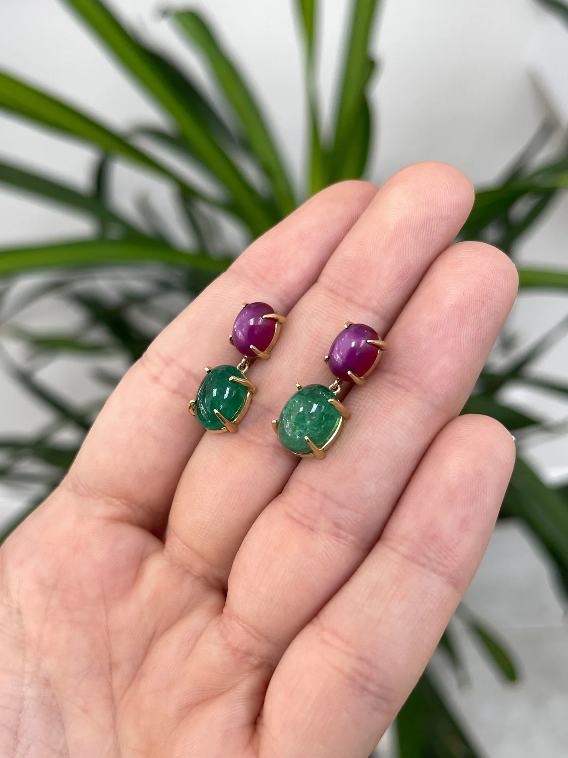13.82tcw 18K Natural Emerald Cabochon & 6-Ray Star Ruby Dangle Earrings - Image 3