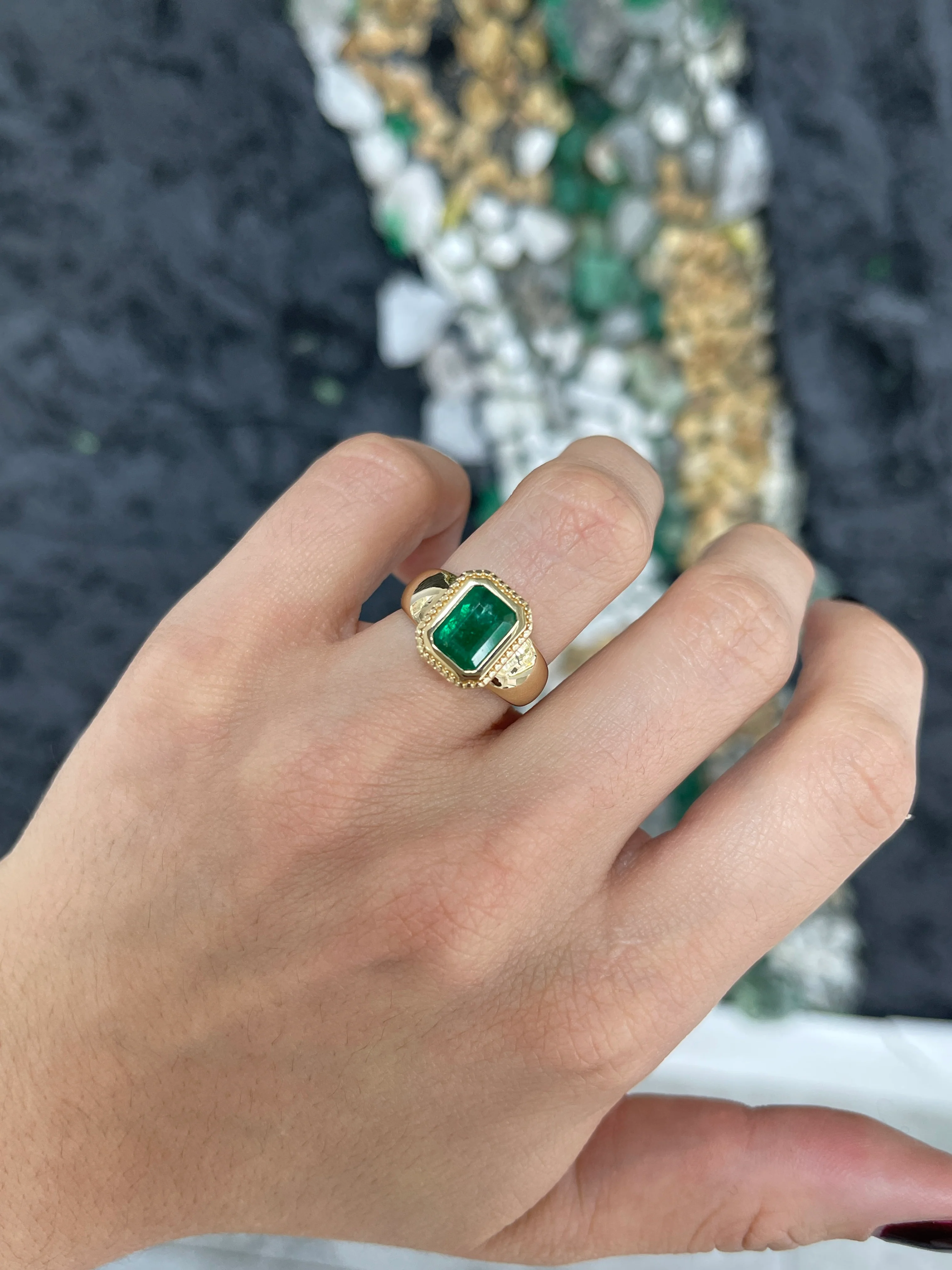 2.20cts Wide Milgrain Bezel Set Emerald Solitaire Ring 14K - Image 6