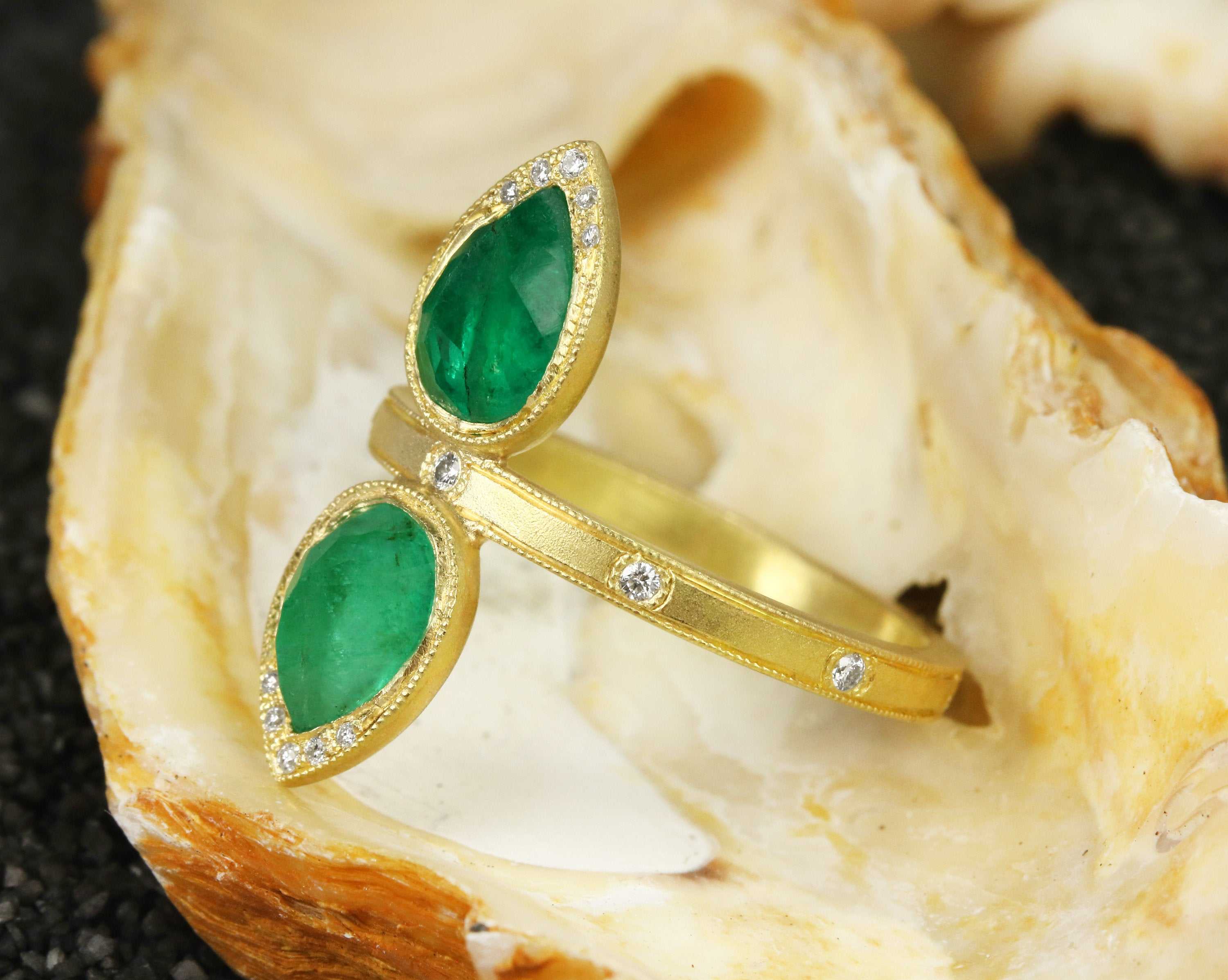 2.48tcw Rose Cut Pear Earth Mined Emerald & Diamond Navette Statement Ring 18K - Image 5