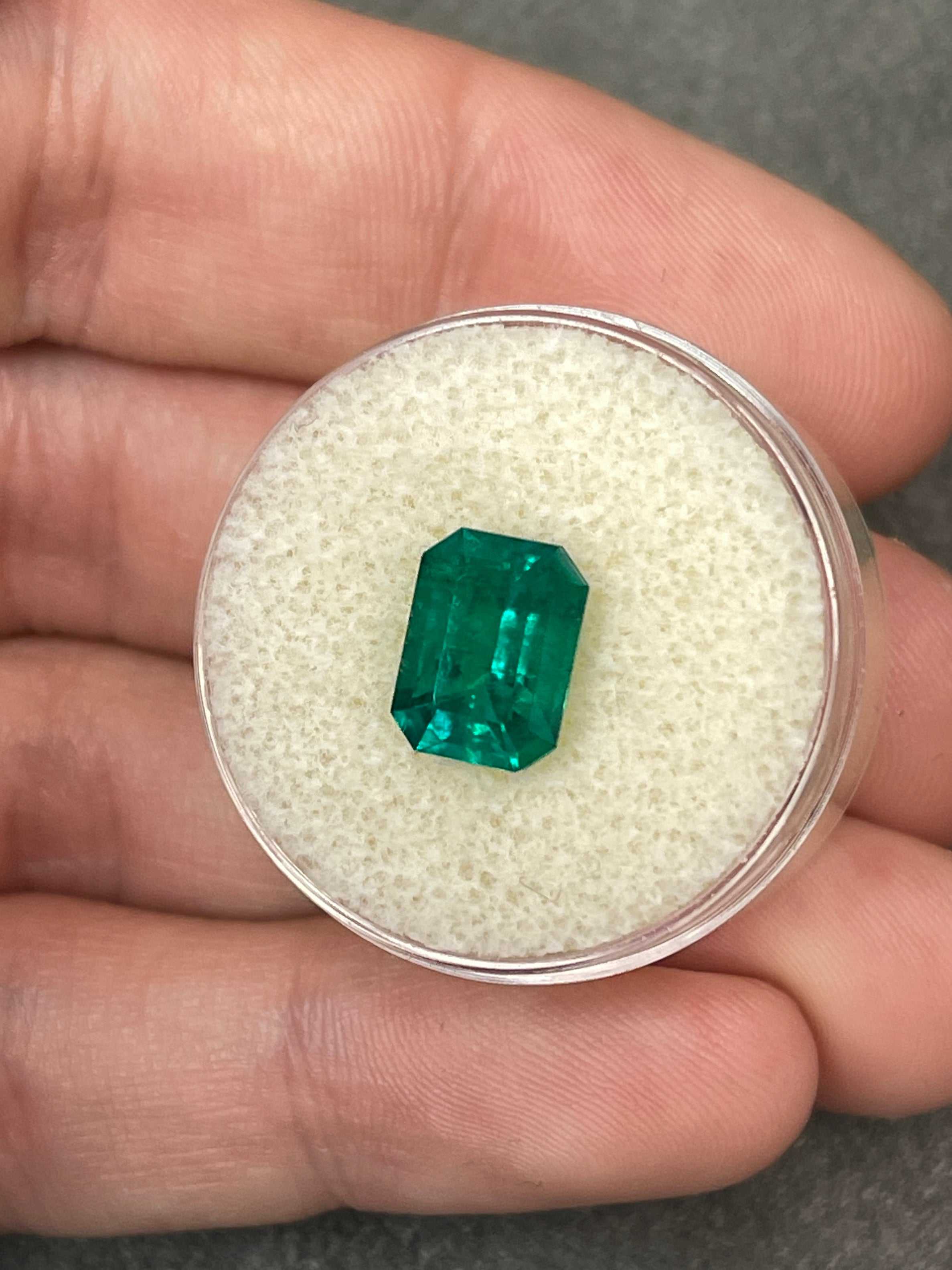 2.51 Carat GIA Certified Vivid Dark Muzo Green Natural Loose Colombian Emerald-Emerald Cut - Image 6