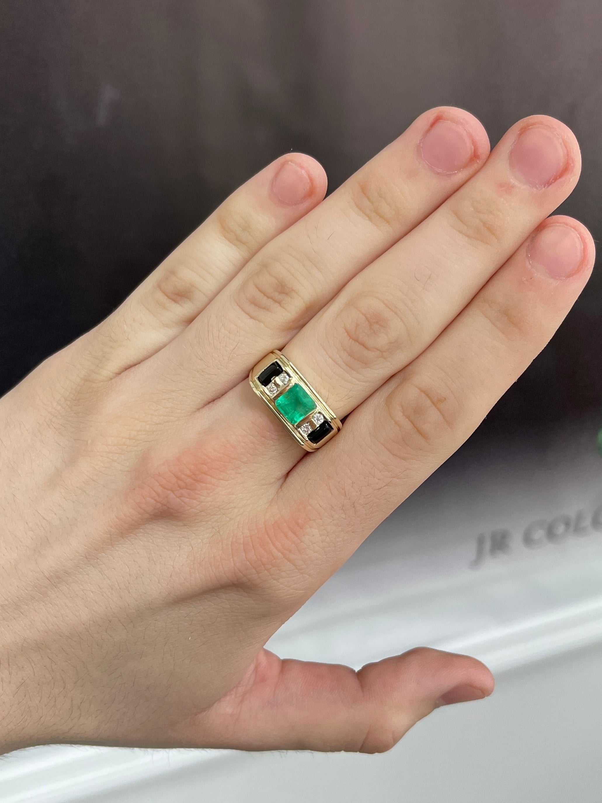 3.07tcw Men's Natural Colombian Emerald Black Onyx & Diamond Ring Gold 14K - Image 4