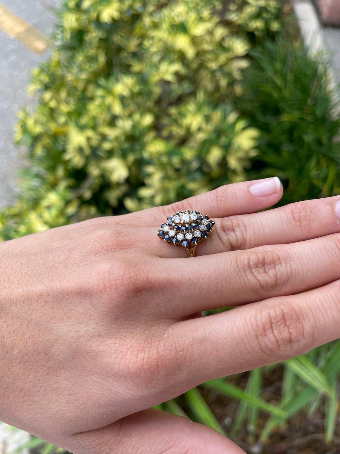 3.0tcw 14K Blue Sapphire & Diamond Cluster Cocktail Ring - Image 5