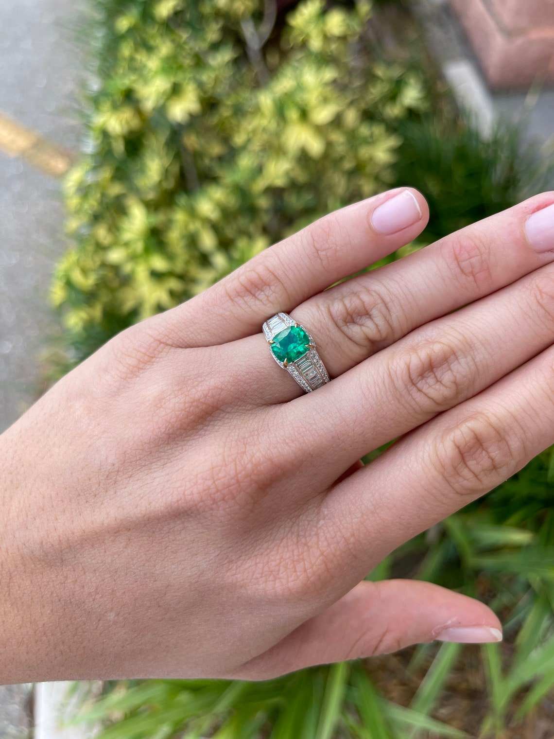 3.35tcw GIA Certified AAA+ Cushion Cut Emerald & Diamond Shank Statement Ring 18K - Image 6