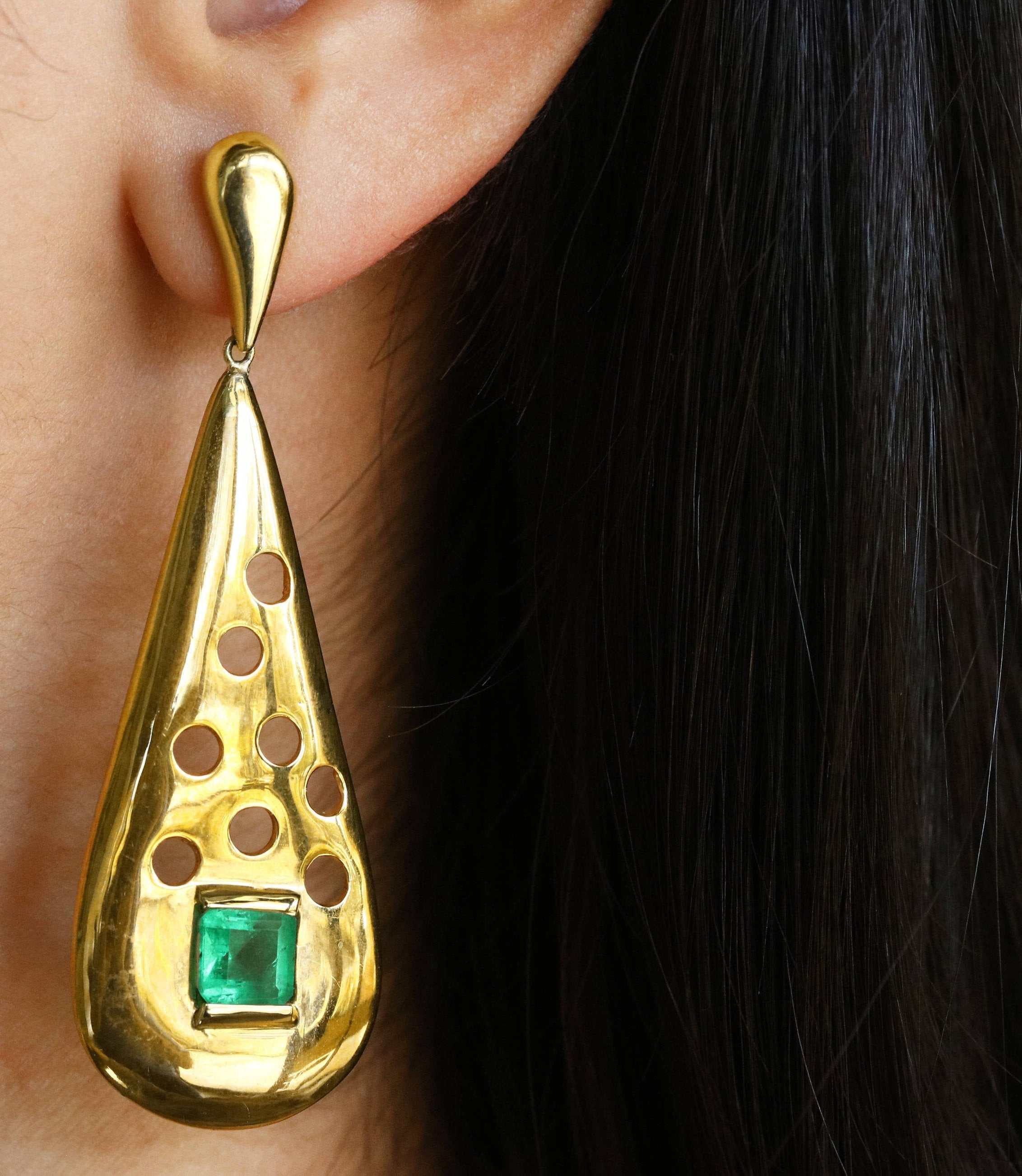 3.76tcw Hand Made Natural Square Cut Green Emerald Dangle Earrings 14K - Image 3