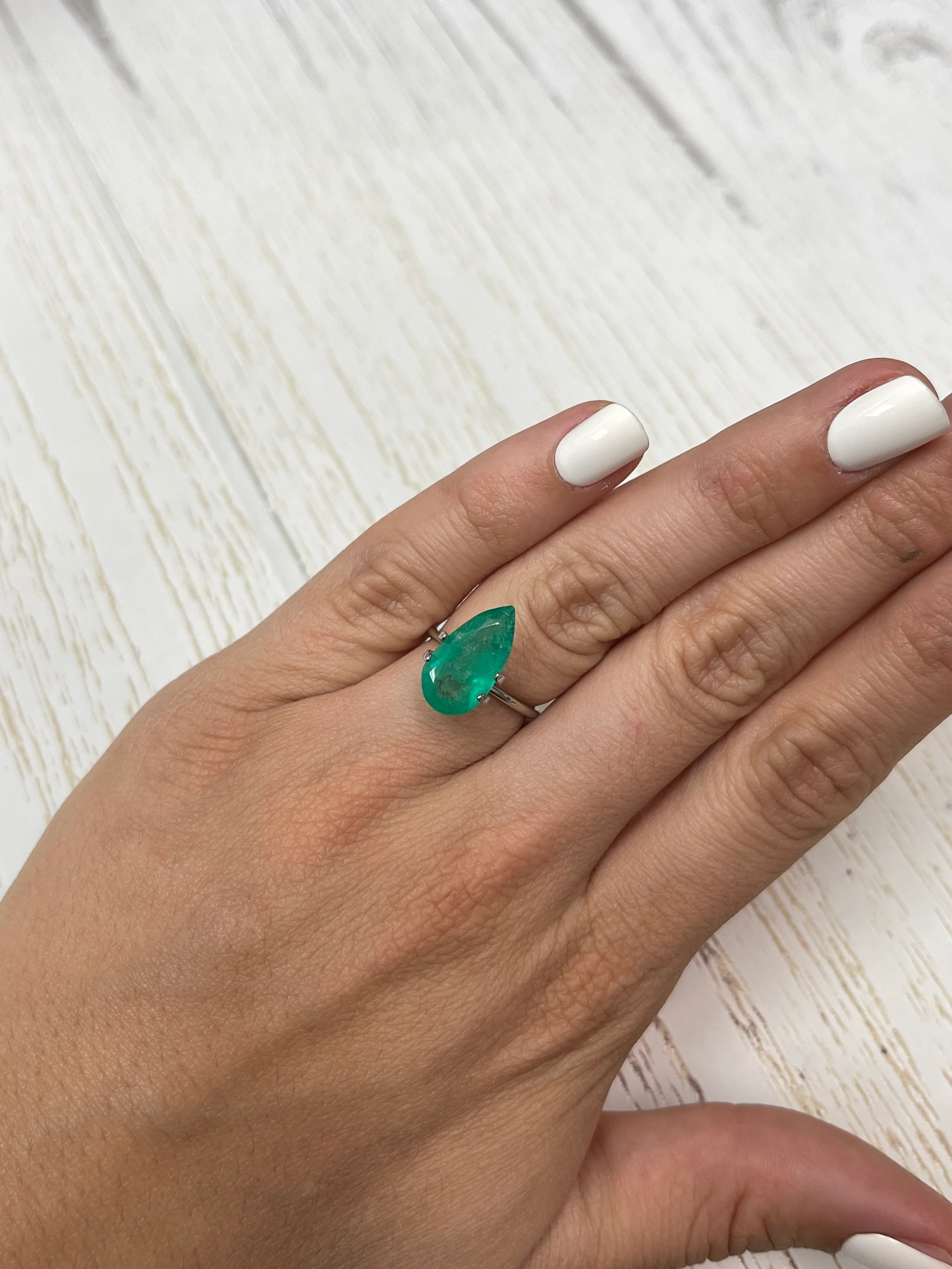 3.84 Carat 16x8.5 Green Natural Loose Colombian Emerald-Pear Cut - Image 7