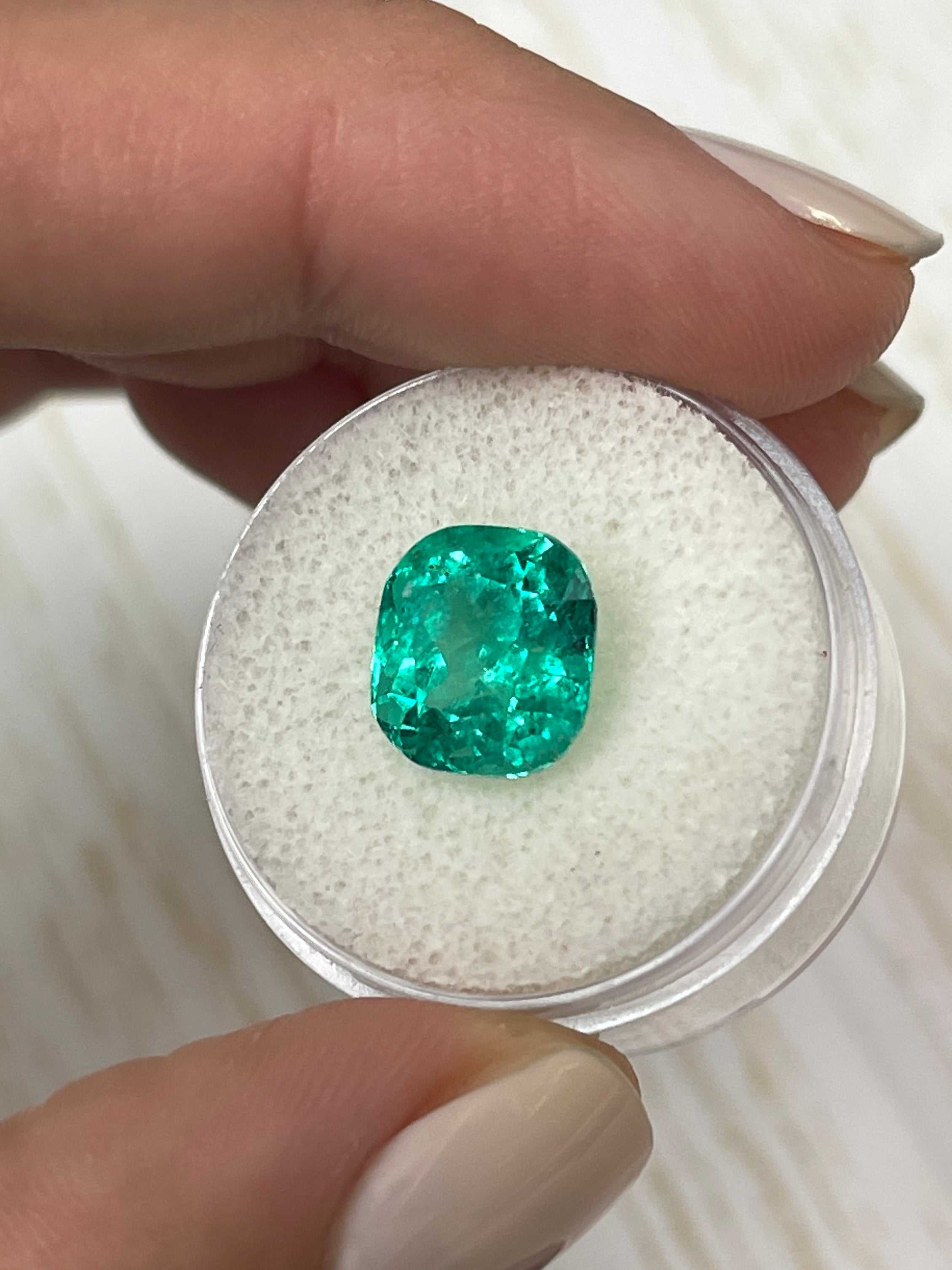 4.93 Carat Minor Oil 10.5 x 9.5 Vivid Bluish Natural Loose Colombian Emerald-Cushion Cut - Image 6
