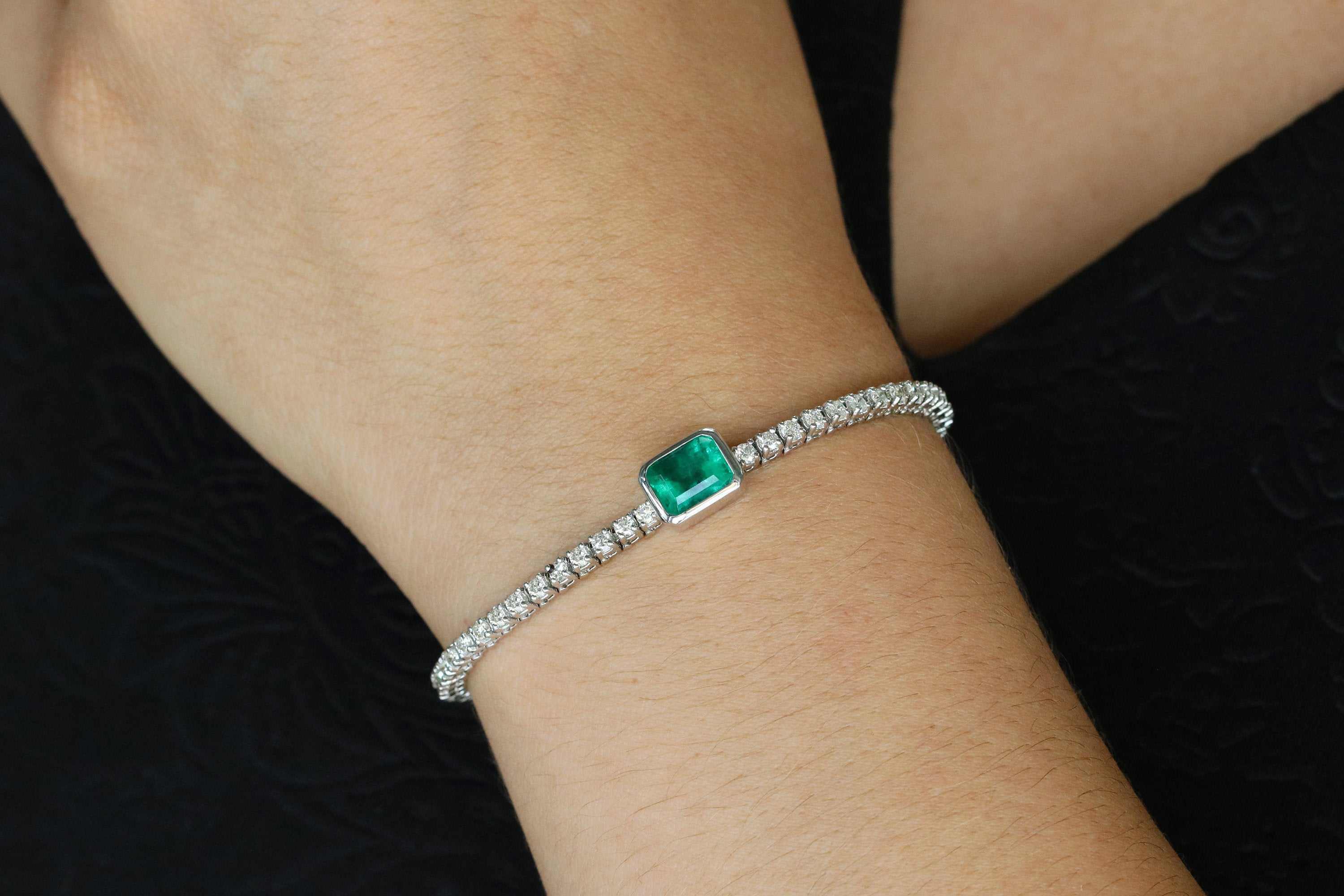 5.0tcw Emerald & Diamond Link Tennis Bracelet White 14K - Image 6