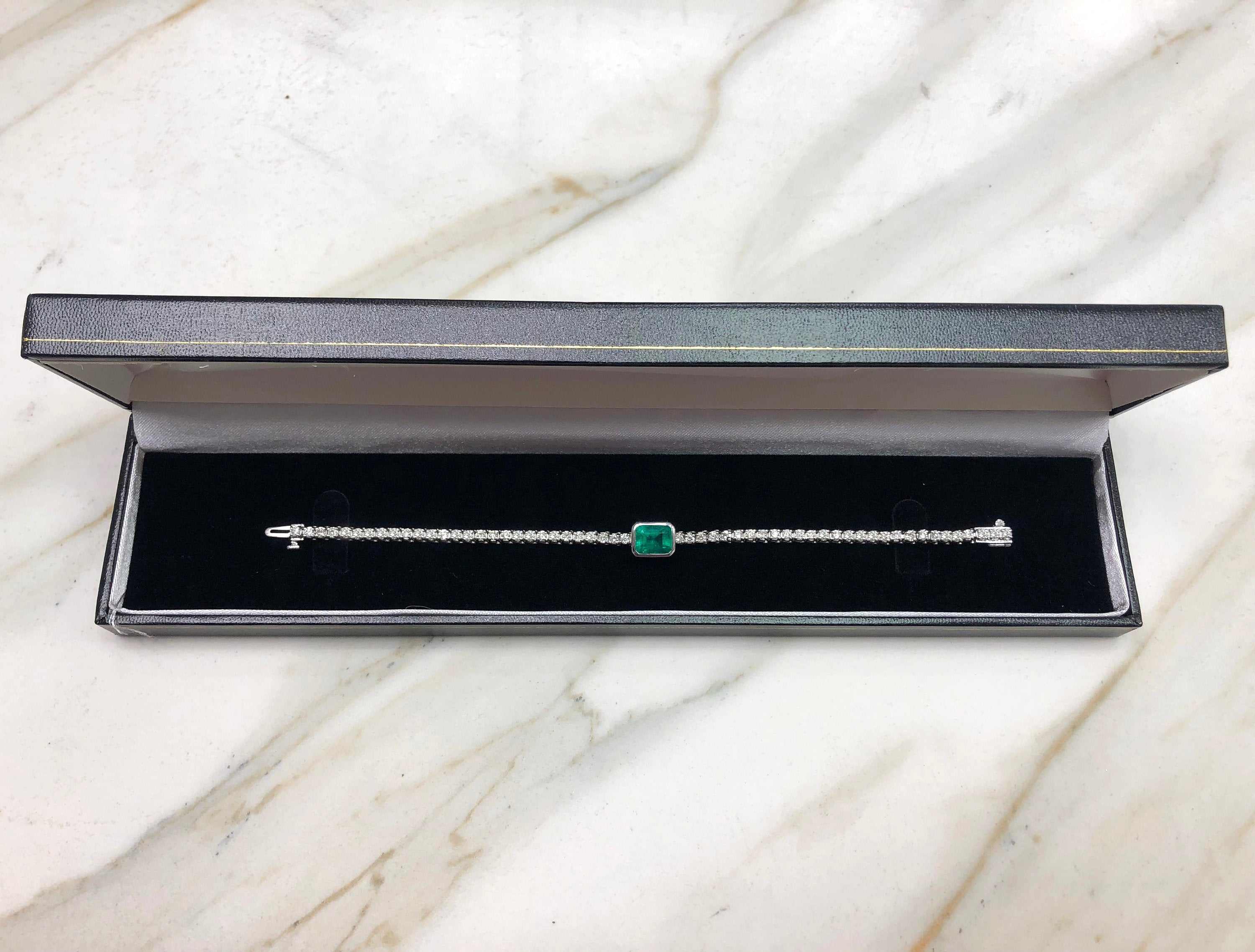 5.0tcw Emerald & Diamond Link Tennis Bracelet White 14K - Image 7