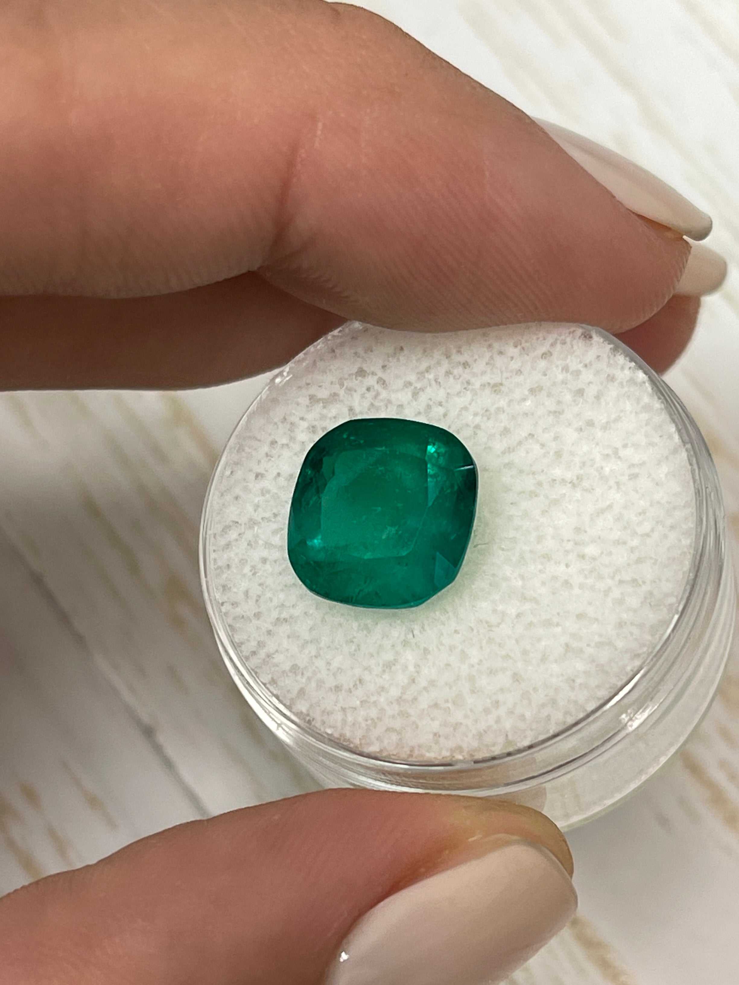 5.39 Carat Minor to Moderate Oil Intense Muzo Green Natural Loose Colombian Emerald-Cushion Cut - Image 4