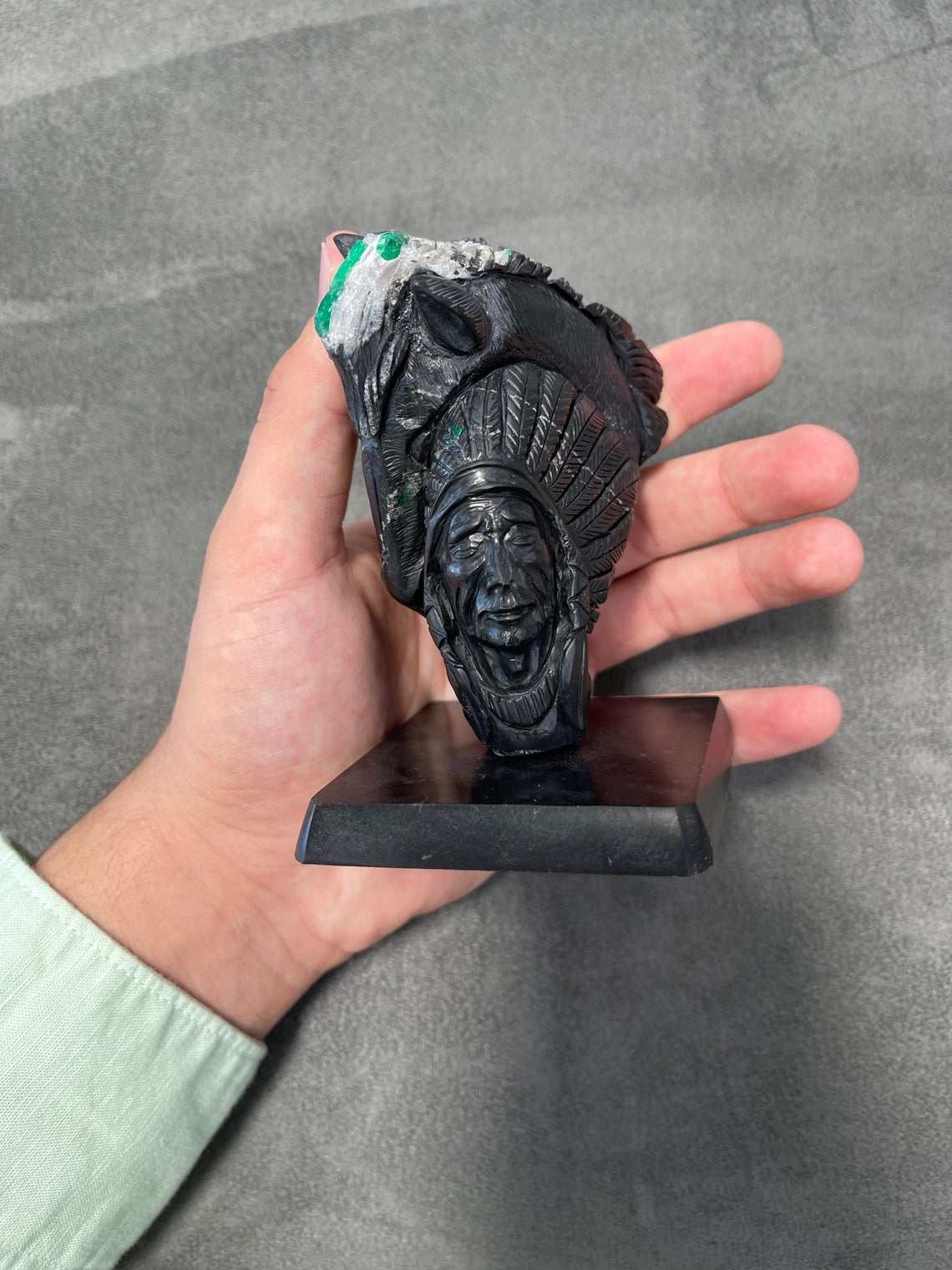 Colombian Emerald Horse & Indian Rough Crystal Sculpture - Image 6