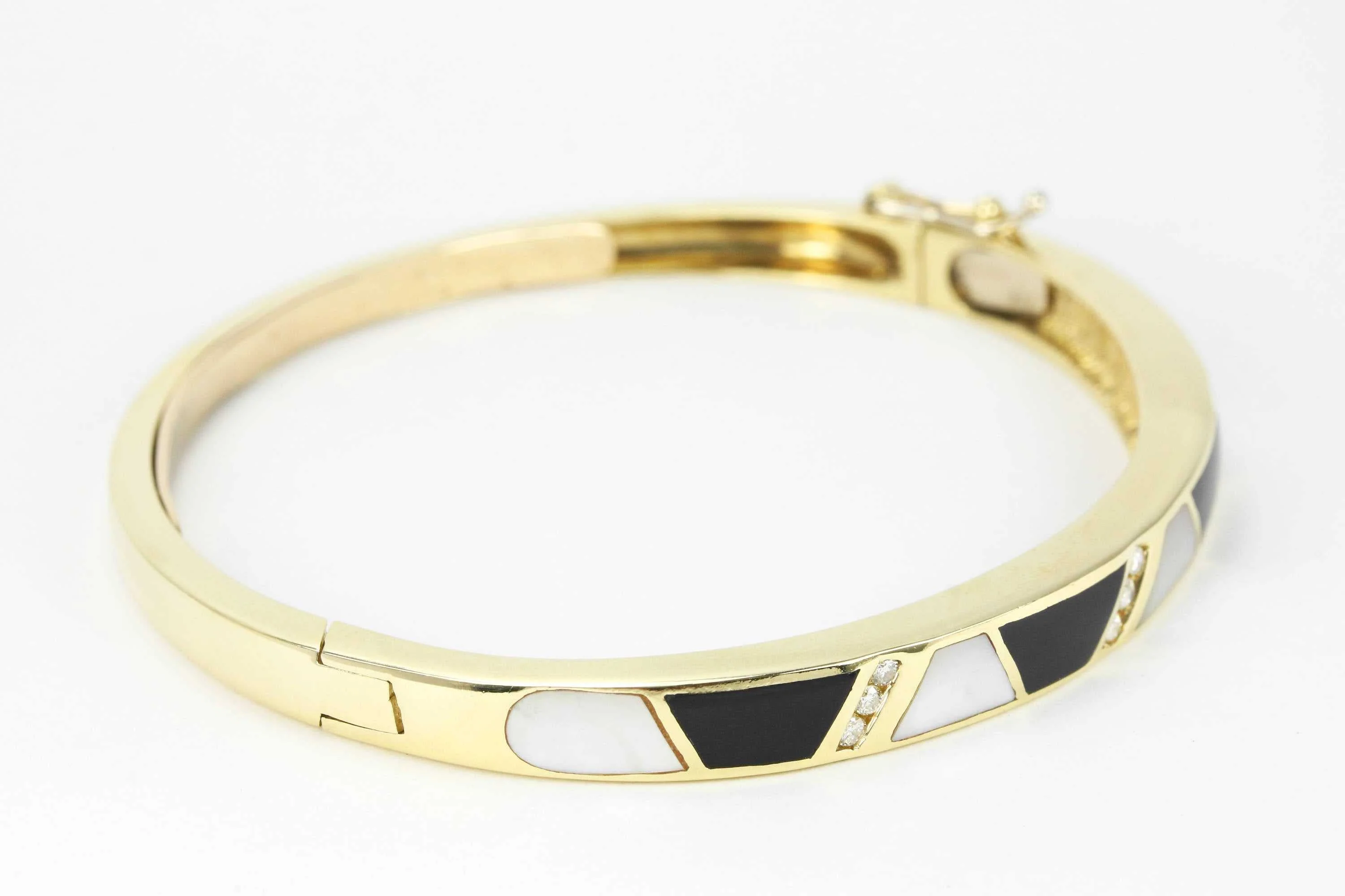 Natura Diamond, Mother Of Pearl and Black Onyx Stackable Bracelet 14K - Image 4
