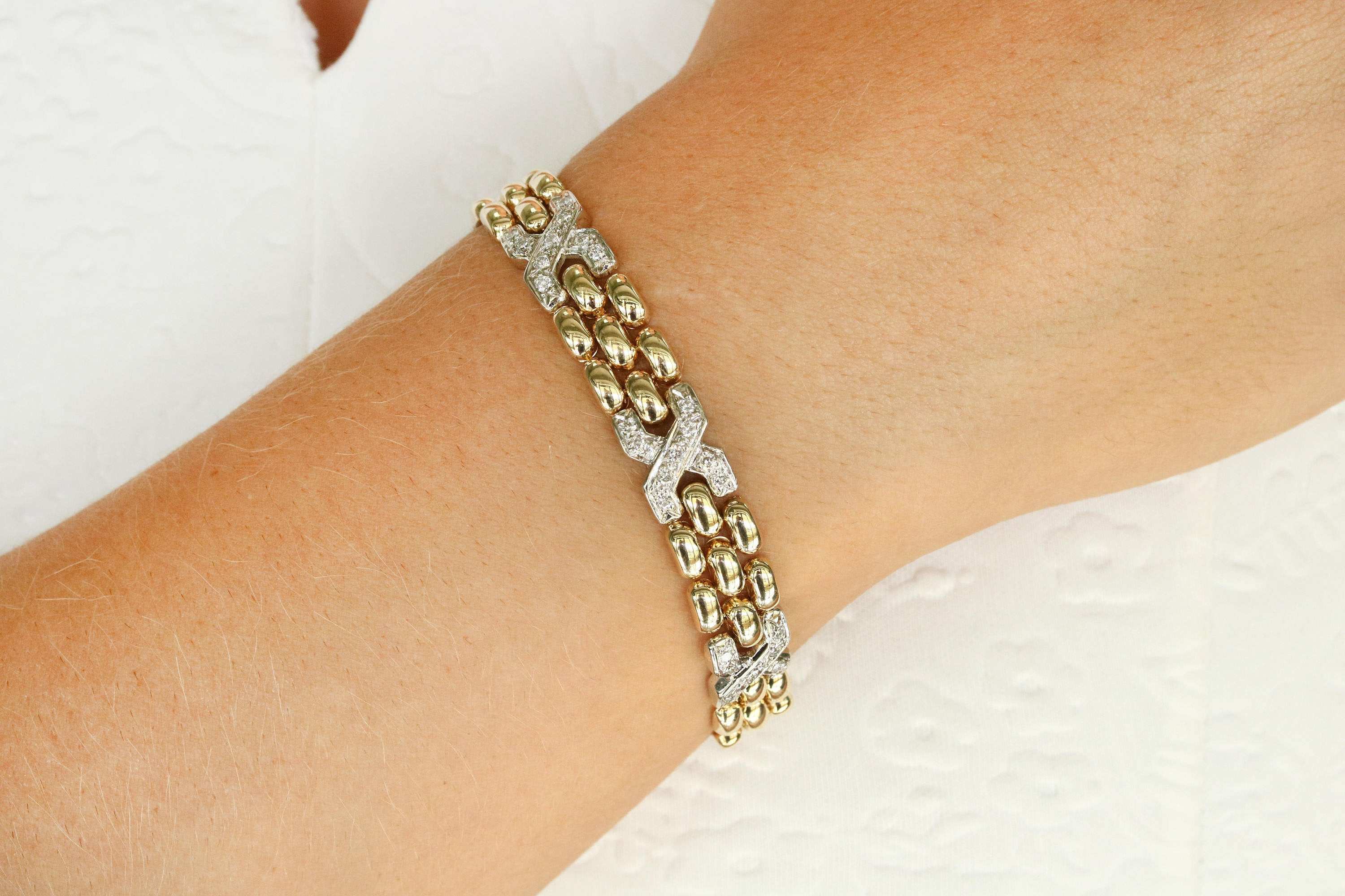 1.15tcw Diamond "X"s Tennis Bracelet 14K - Image 4
